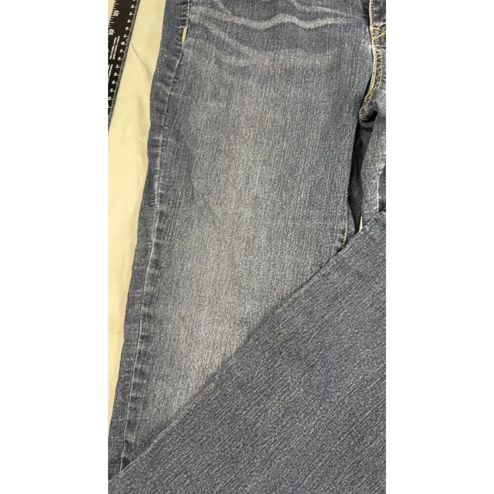 Signature Levi Strauss Bootcut Jeans Womens 32x34 Blue Wash Mid Rise Stretch